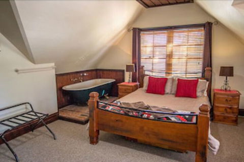Gold Mine Guesthouse - Accommodation Noosa 3