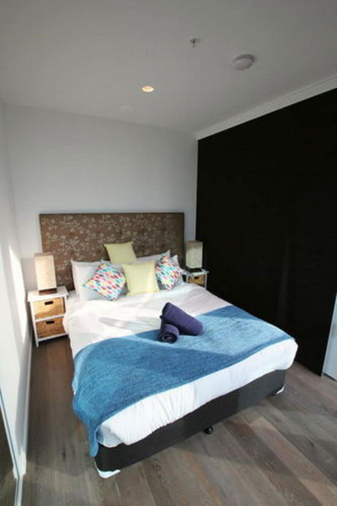 Carlson View Apartments - 315 LaTrobe St - Accommodation Noosa 3