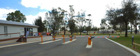 Waikerie Holiday Park - Accommodation Noosa 1