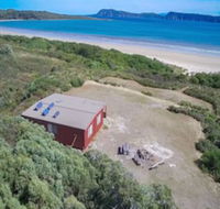 Cloudy Bay Cabin - Accommodation Noosa