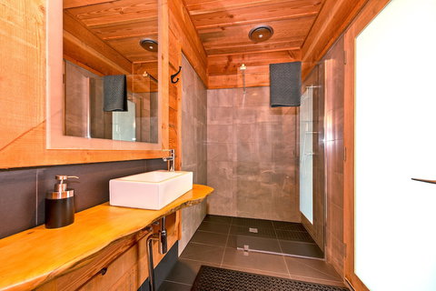 Bruny Island Lodge - Accommodation Noosa 4