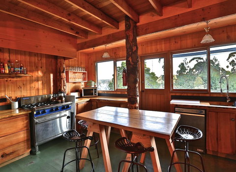 Bruny Island Lodge - Accommodation Noosa 1