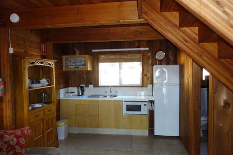 Jarrah Glen Cabins - Accommodation Noosa 7