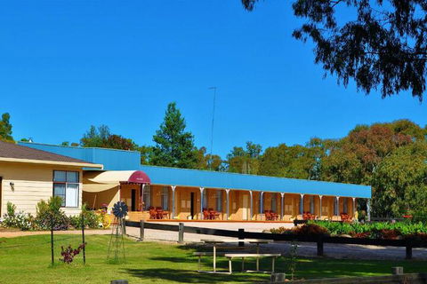 Sunflower Motel - Accommodation Noosa 4