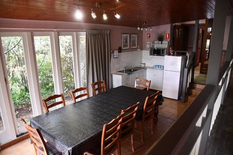 Henrys Cottage - Accommodation Noosa 5