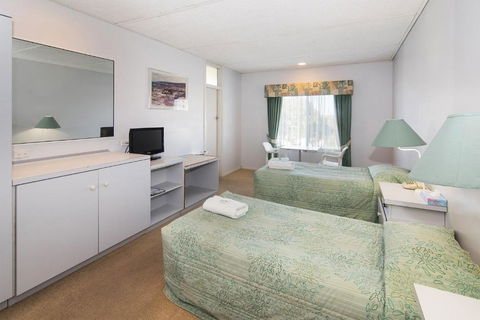 Augusta Hotel Motel - Accommodation Noosa 5