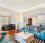 The Bud House - Accommodation Noosa