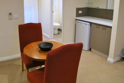 Allansford Hotel Motel - Accommodation Noosa 1