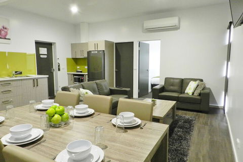 Motel 24 - Accommodation Noosa 4