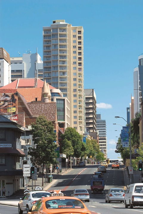 Oaks Brisbane Lexicon Suites - Accommodation Noosa 5