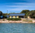 The Beach House - Accommodation Noosa