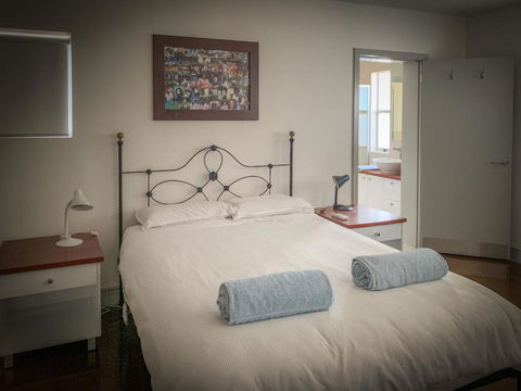 Walshys Shack - Accommodation Noosa 6