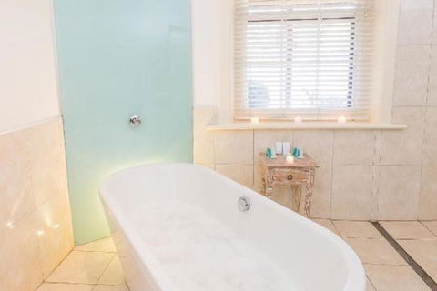 Skillogalee - Accommodation Noosa 6