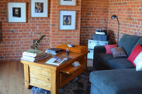 The Wicked Villa - Accommodation Noosa 4