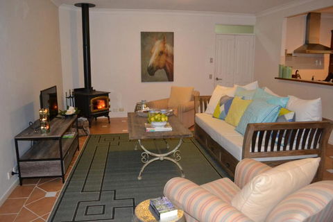 Clerevale Vacation Home - Accommodation Noosa 3