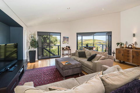 Rockpool - Accommodation Noosa 6