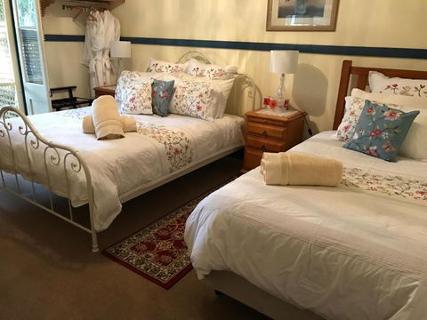 Guest House On Hyde - Accommodation Noosa 4