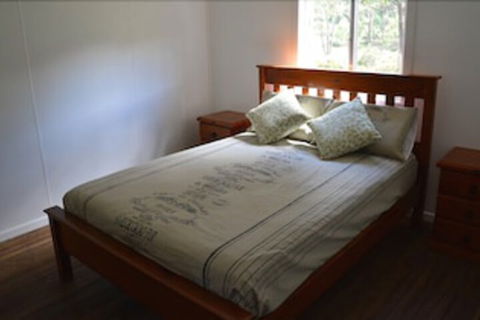 Four Bull Hut - Accommodation Noosa 3