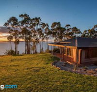 Tinderbox Cliff House - Accommodation Noosa