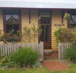 Twomeys Cottage - Accommodation Noosa