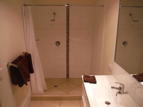 Units 37 On St. Francis Drive - Accommodation Noosa 2
