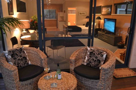 Aroha - Accommodation Noosa 5