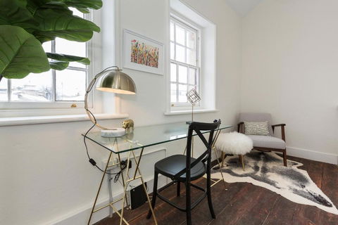 Iconic Fremantle Terrace - Accommodation Noosa 3
