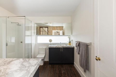 Iconic Fremantle Terrace - Accommodation Noosa 5