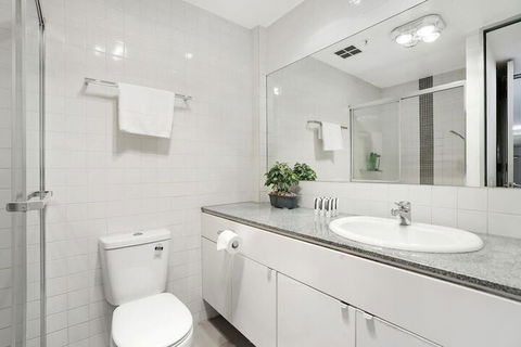 Corporate Stayz At Collins - Accommodation Noosa 3