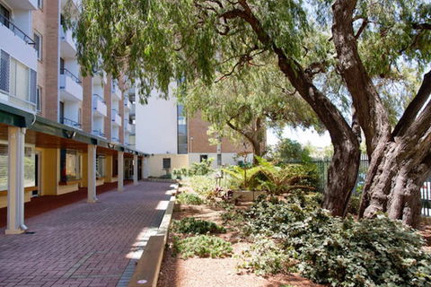 Ocean Harbour Views - Accommodation Noosa 3