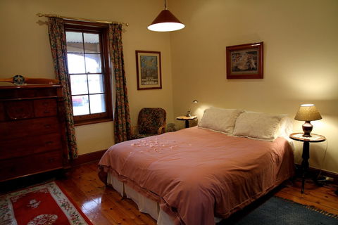 Adelaide Heritage Cottages & Apartments - Accommodation Noosa 5