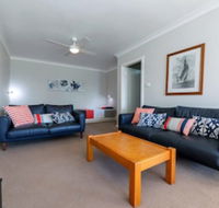 Quarterdeck Unit 1/ 12 Magnus Street - Accommodation Noosa