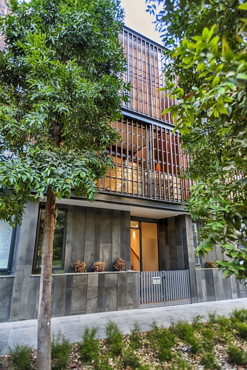 Orange Stay Townhouses - Accommodation Noosa 5