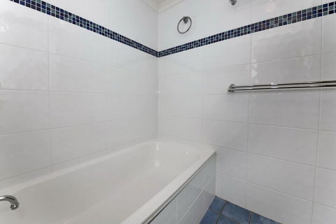 Bay Parklands Unit 22 / 2 Gowrie Avenue - Accommodation Noosa 2