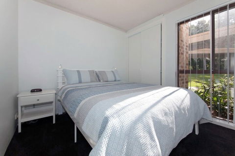 Bay Parklands Unit 22 / 2 Gowrie Avenue - Accommodation Noosa 4