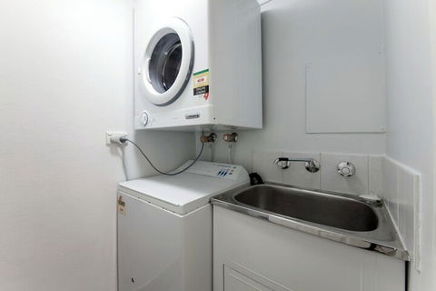 Bay Parklands Unit 22 / 2 Gowrie Avenue - Accommodation Noosa 6