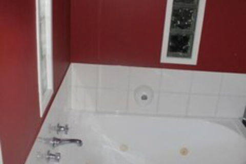 Rochester Motel - Accommodation Noosa 7