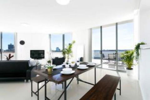 Palatial Penthouse Apartment Phenomenal Views - Accommodation Noosa 4