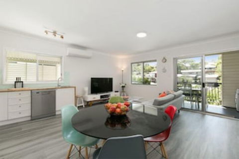 Tallywood 2 Bedroom - Accommodation Noosa 2