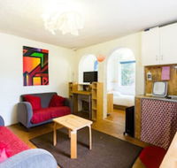 REID Fitzroy Studio Apartment - Accommodation Noosa