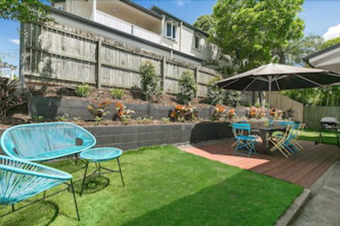 Tallywood 4 Bedroom - Accommodation Noosa 0