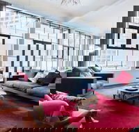 CYNTHIA 2BDR Melbourne Apartment - Accommodation Noosa