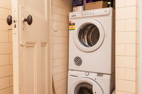 MADELINE, 1BDR Fitzroy Apartment - Accommodation Noosa 2
