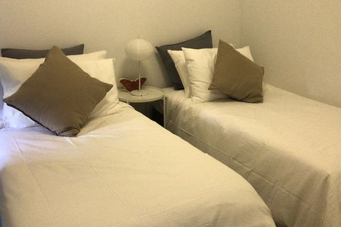 Golding Inn - Accommodation Noosa 1