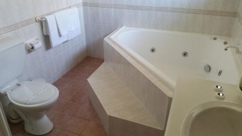Blayney Central Motel - Accommodation Noosa 4