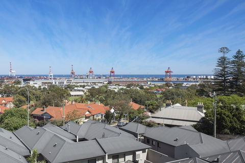 Celina's Ocean View Studio - Adults Only - Accommodation Noosa 0