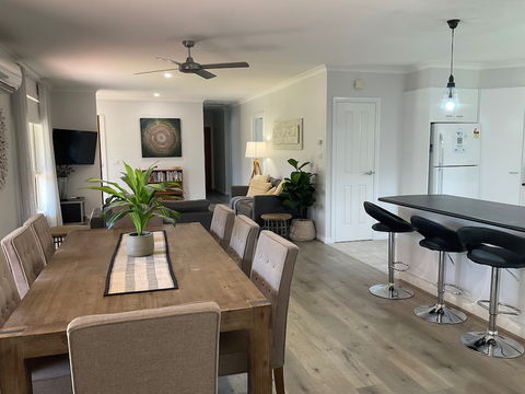 Valley View Townhouse - On The RAIL TRAIL - Accommodation Noosa 5
