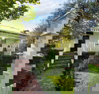 Hepburn View - Accommodation Noosa