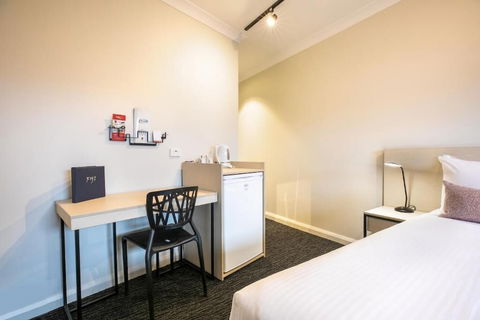 Nightcap At Hendon Hotel - Accommodation Noosa 2