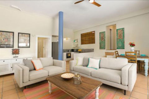 Tallywood Hacienda - Accommodation Noosa 1